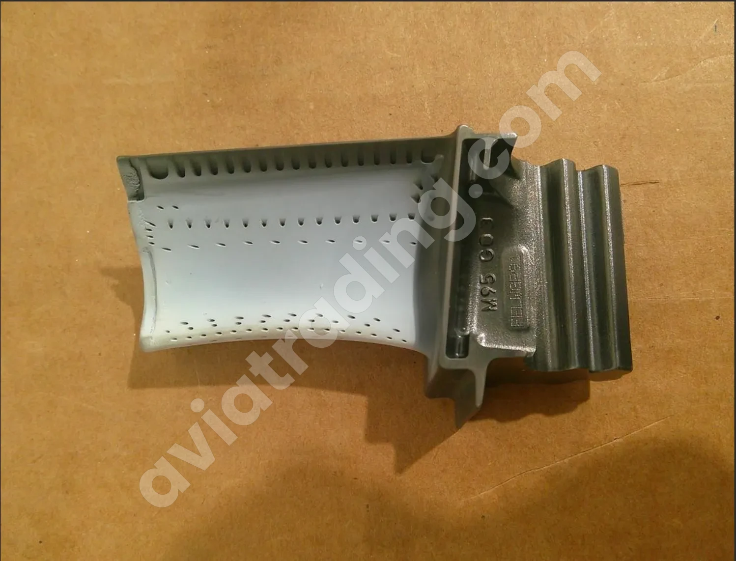 P/N 2100M96P05 - HPT BLADE