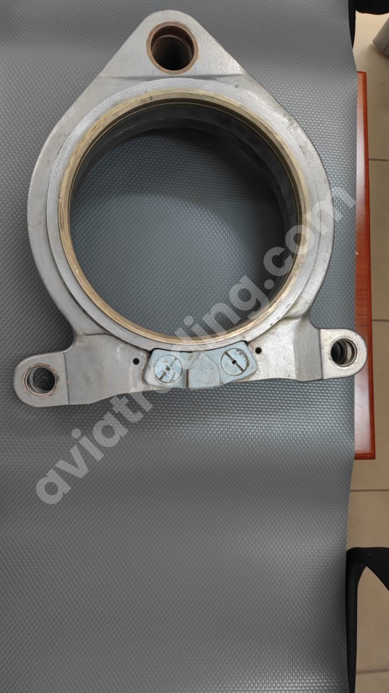 Top swivel clamp of Nose Landing Gear IL-76