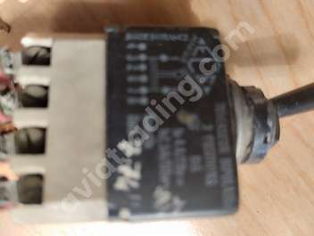 Bipolaire inverseur 3 positions , ECE type 615