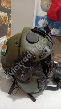 Mi-17 Pilot Helmet – Complete with Oxygen Mask & Helmet Bag