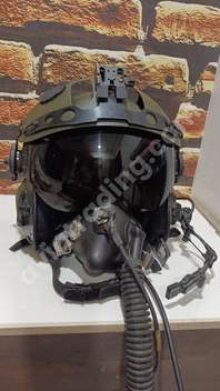 Mi-17 Pilot Helmet – Complete with Oxygen Mask & Helmet Bag