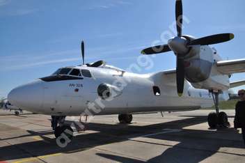 AN-32B  (АН-32Б)