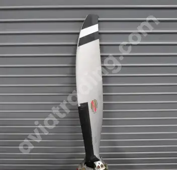 Hartzell 3 Blade Propeller Assembly RH PHC-C3YF-2UF