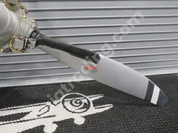 Hartzell 3 Blade Propeller Assembly RH PHC-C3YF-2UF