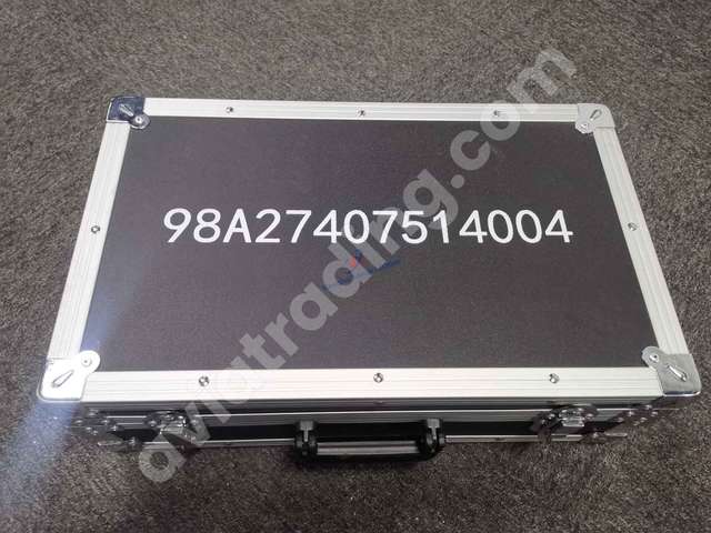 Strut fixture horiz stabilizer