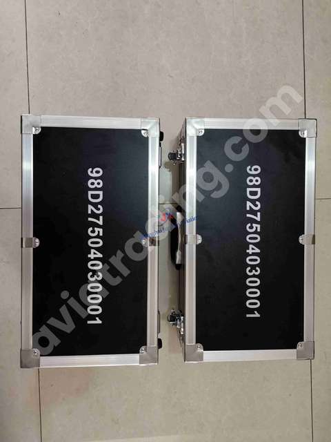 Lock torque shaft