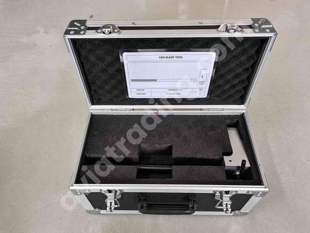Adapter  PN  2C8073G05-JX