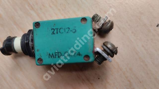 ELCON  BD6 -3 Battery Connector Plug