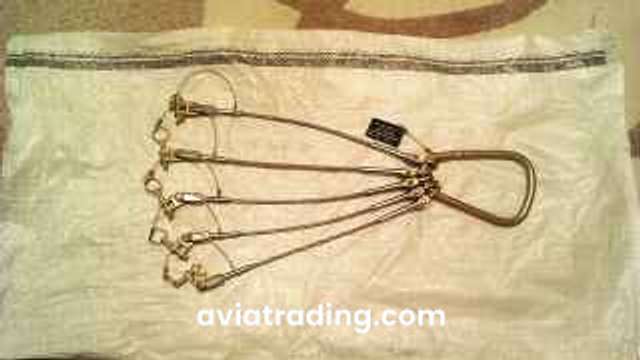 SLING FOR LIFTING ROTOR BLADE HUB AND HYDRAULIC UNIT