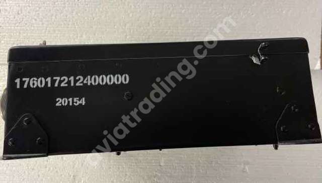 Relay block for heated right windows