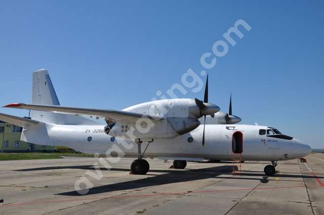 AN-32B  (АН-32Б)