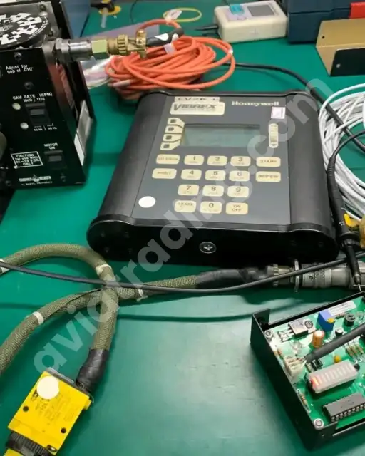 P/N 1205 - Vibrex 2000 Balancer/Analyzer Kit