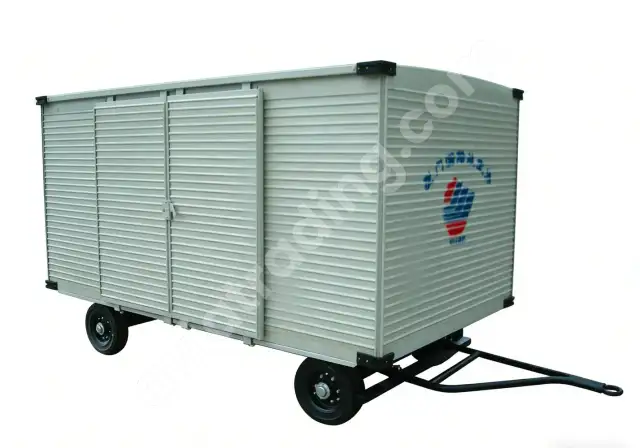 HFYP1-8 Large Enclosed Airport Baggage Trailer